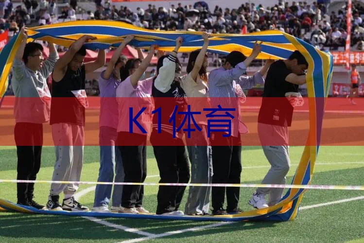 网球拍手应该怎么抓拍的