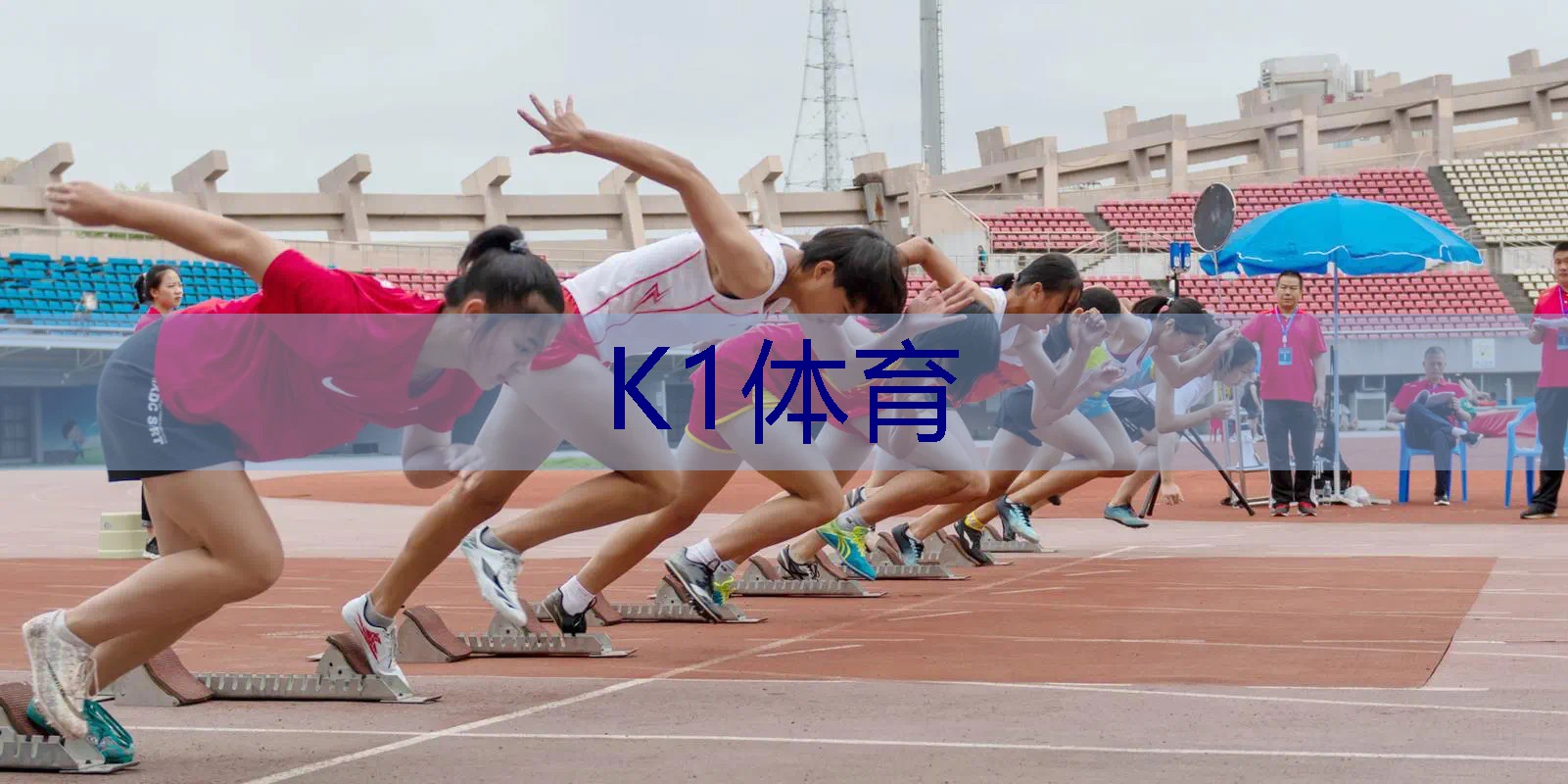 单人网球拍什么材质比较好