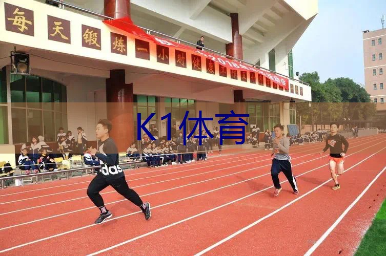 网球拍网面怎么选好的呢